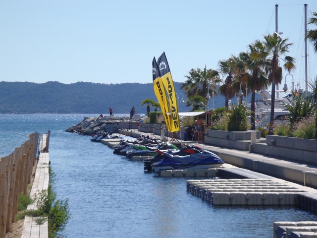  The Jetskis Fleet 